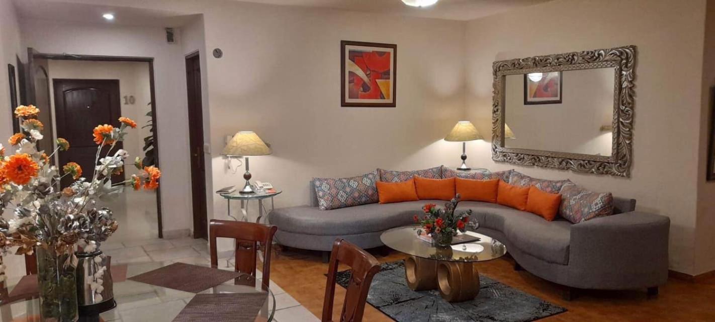 Maisonette Hotel & Apartments Лахор Экстерьер фото